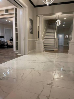 Yellow Mansion King Suite 2bd 1bth Entire Unit